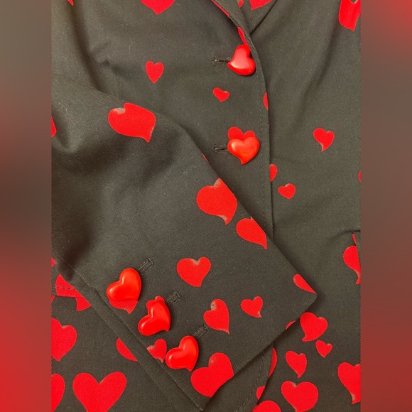 Vintage Moschino Cheap and Chic Black Jacket & Skirt with Red Heart Pattern - Picture 5 of 12